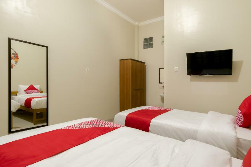 Reddoorz At Joyce Guest House Медан Экстерьер фото